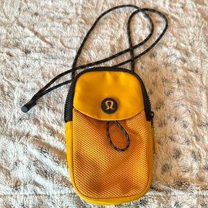 Lululemon crossbody . Used a couple times
